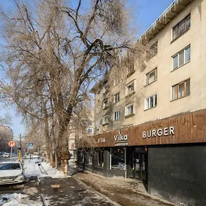 mid-century-charm-apartments.hotels-of-almaty.com/